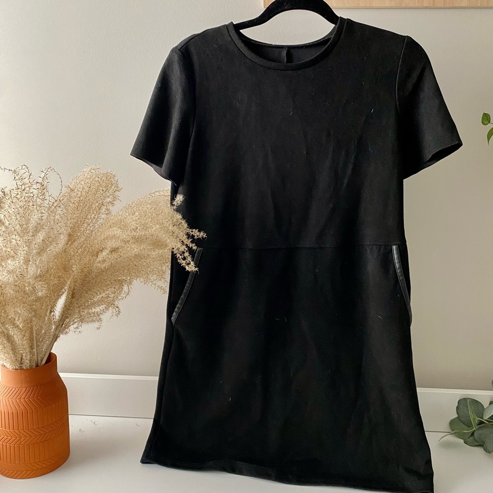 Zara Black velvet-y dress with pockets